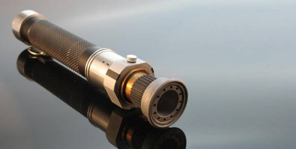The Corran Horn saber